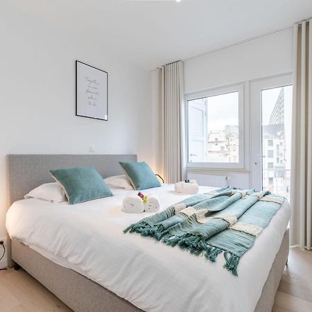 Recently Renovated, Luxury Apartment Near The Beach Oostende Buitenkant foto